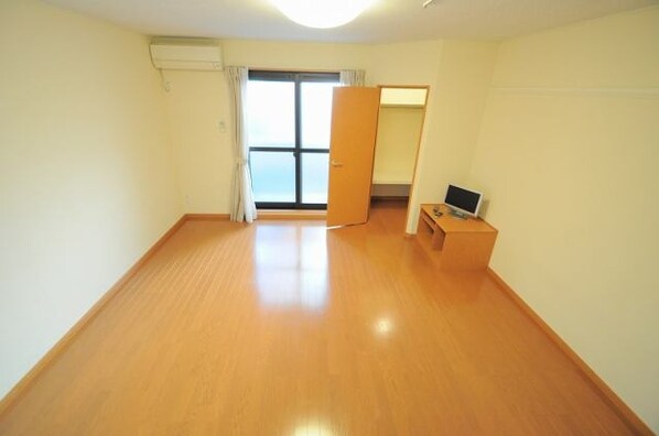 レオパレスリビエルブランシェIIの物件内観写真